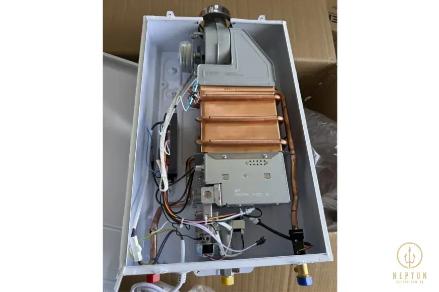Газовая колонка KOER KWH.G0312 TURBO WHITE турбированная 12 л/мин, цвет белый (KR5557) KR5557 фото